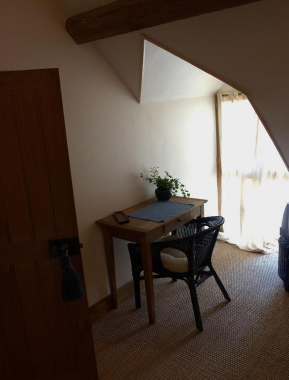 Le Clos De Chatres Oisly Kamer foto